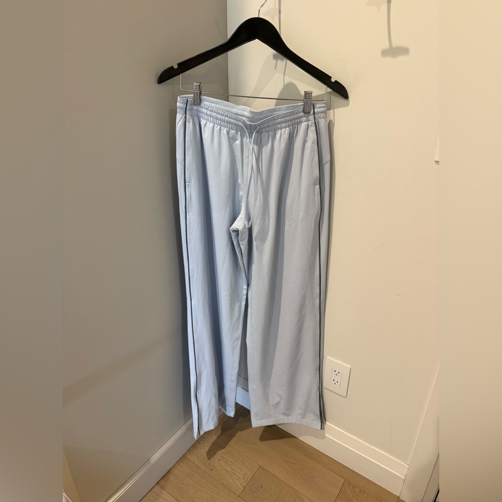 Lululemon - Court rival track pants - Picture 2 of 5